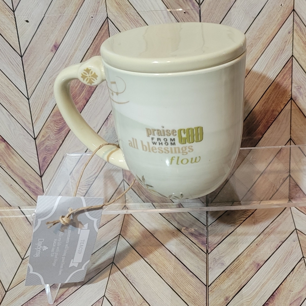 Dayspring Covered  Mug "Praise God From Whom All Blessings Flow"